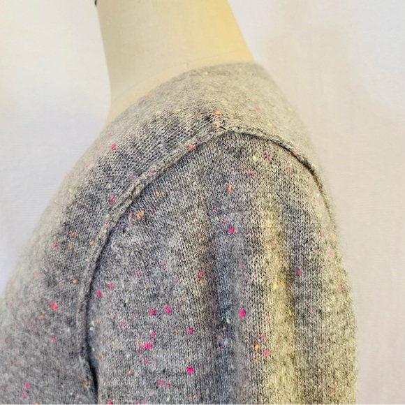 Pure cashmere scoop neck grey flecked sweater - Picture 2 of 6